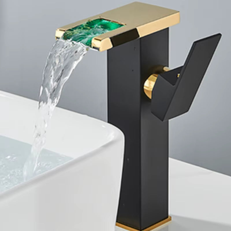 Mitigeur lavabo | Cascade LED