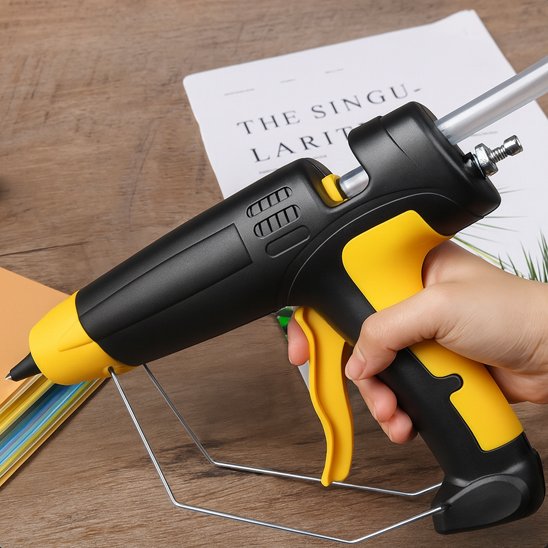 Pistolet à colle​